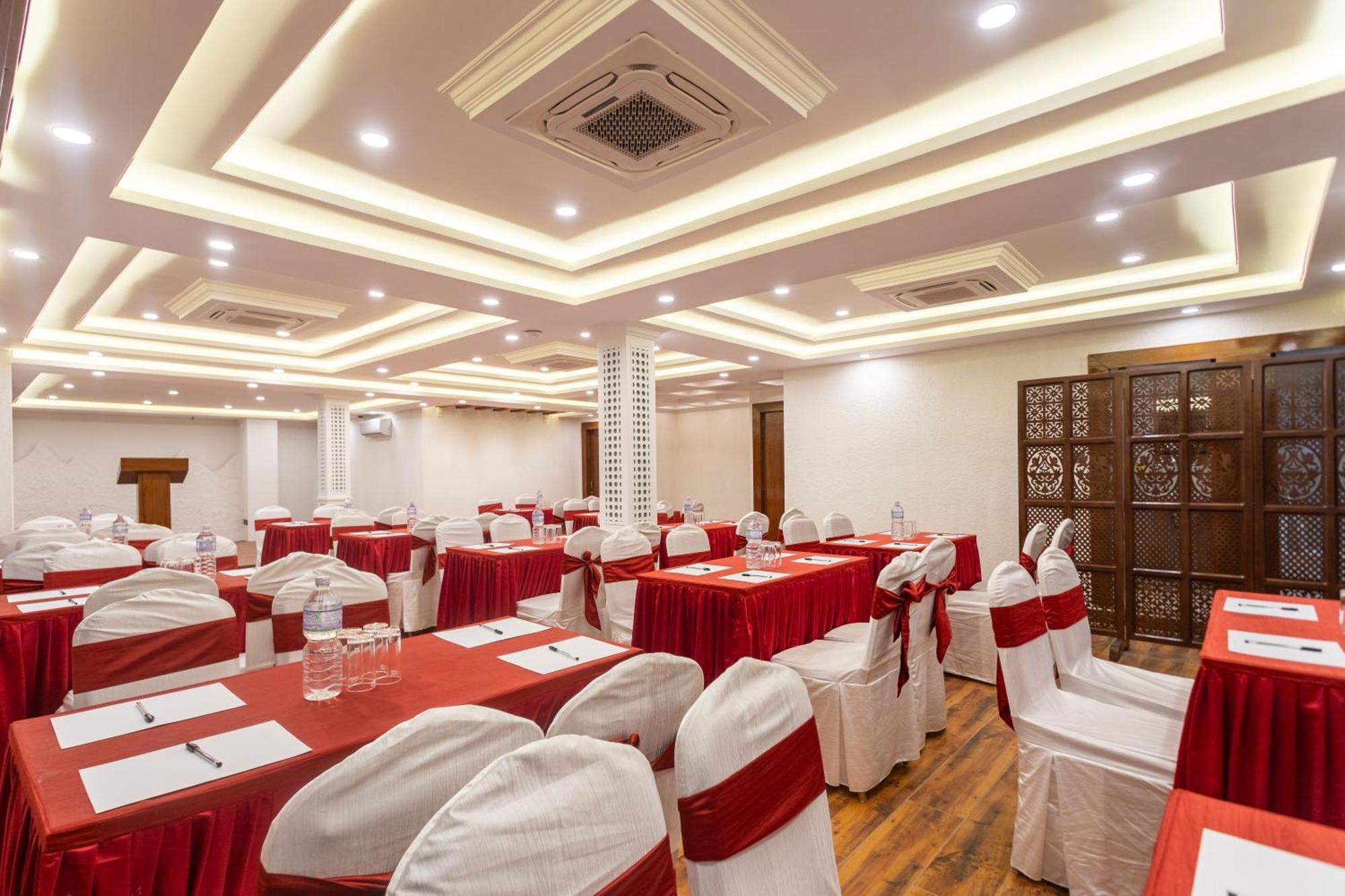 קטמנדו Amarawati Boutique Hotel מראה חיצוני תמונה